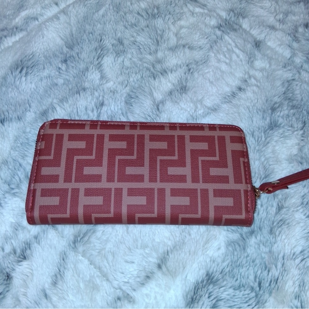 Stylish Red Patterned Tote Bag - Picture 3 of 16